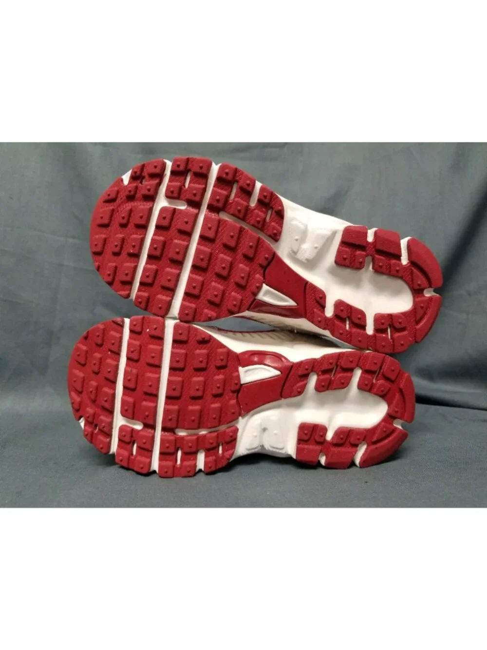 Nike Vomero 5 SE (PS) Sail Crimson Red Sneakers Mesh Kids Size 11c NEW NO BOX!